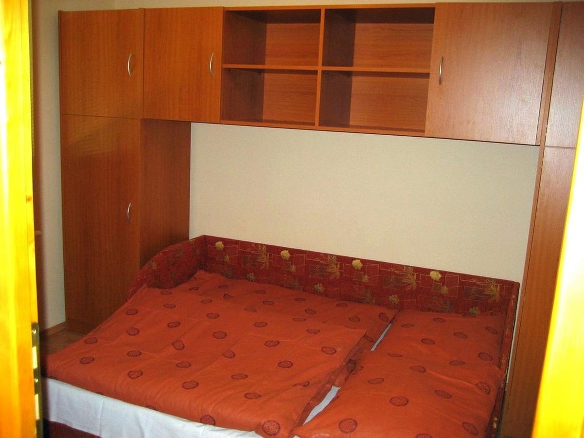 Lala Apartmanok Balatonboglár Eksteriør billede