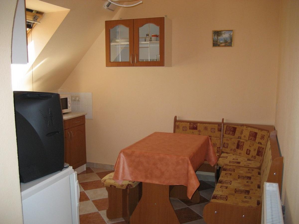 Lala Apartmanok Balatonboglár Eksteriør billede
