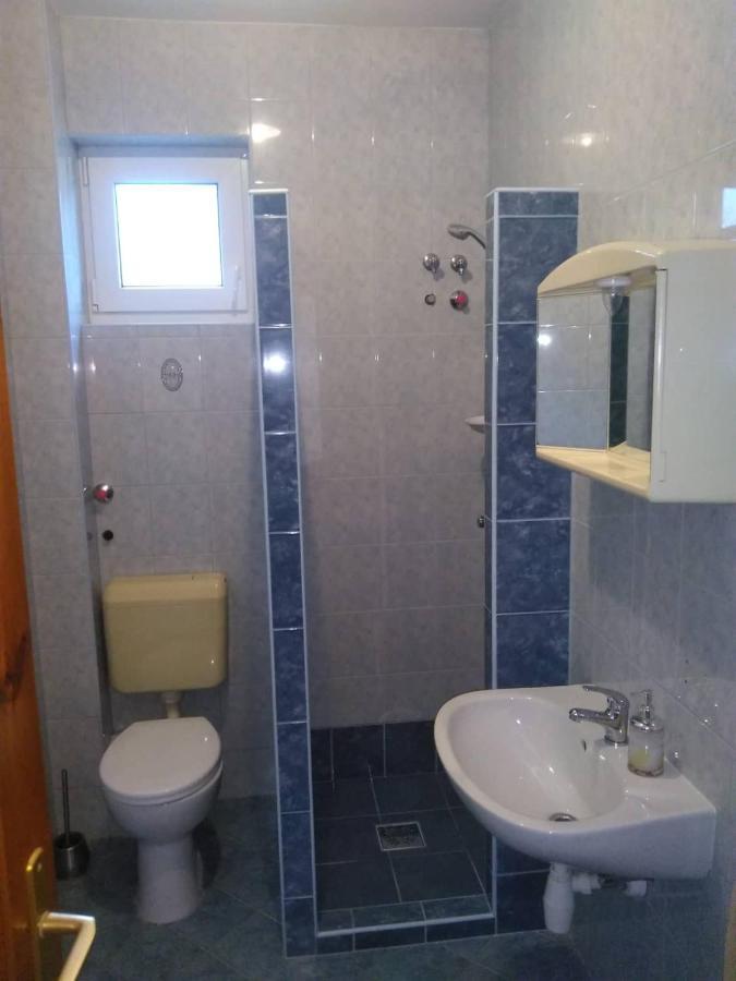 Lala Apartmanok Balatonboglár Eksteriør billede
